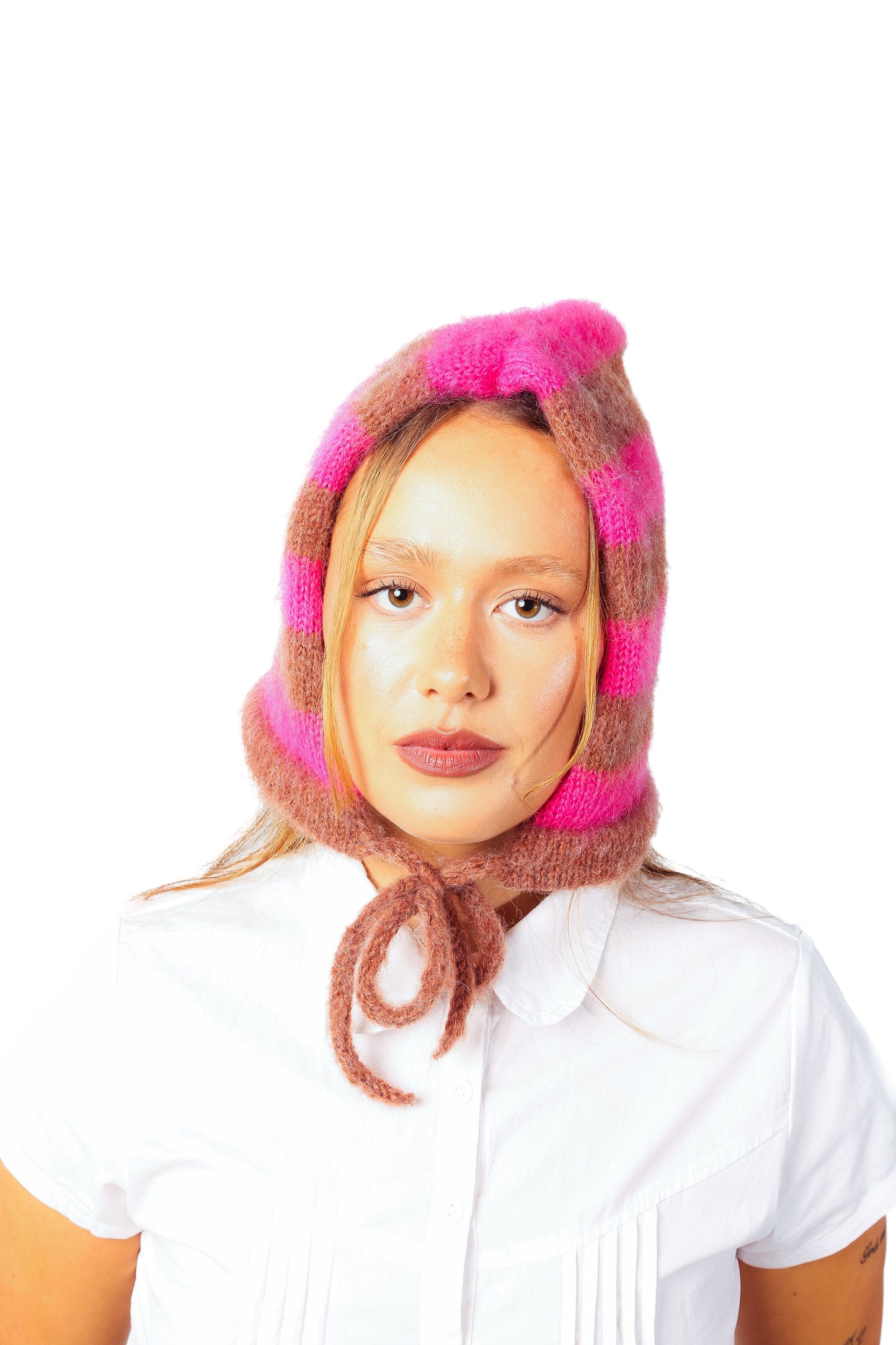 pink + brown bonnet